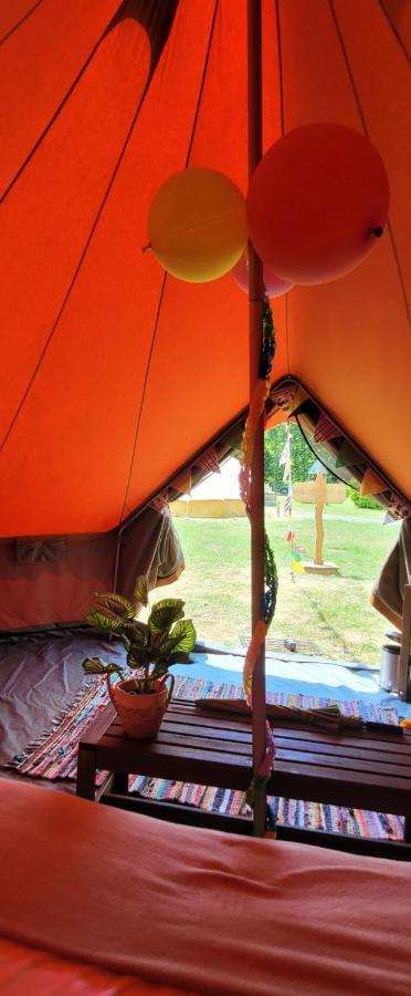 Cocoon Village - Glamping - Domaine Des Grottes De Han Rochefort Εξωτερικό φωτογραφία